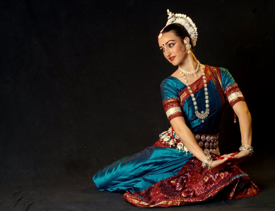 Learn Odissi Dance Lessons Online